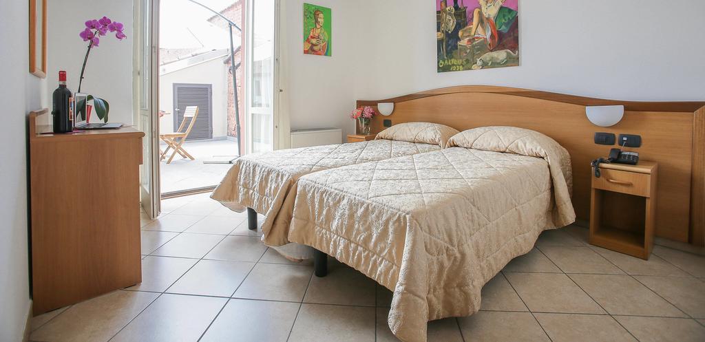 Albergo Etico Asti Habitación foto